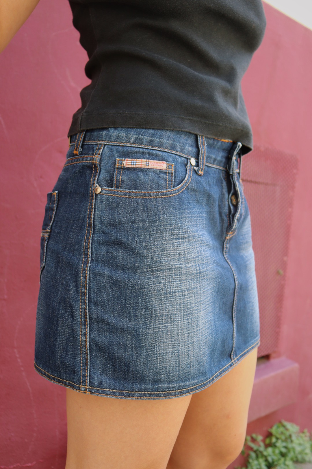 BURBERRY JEAN SKIRT view 2